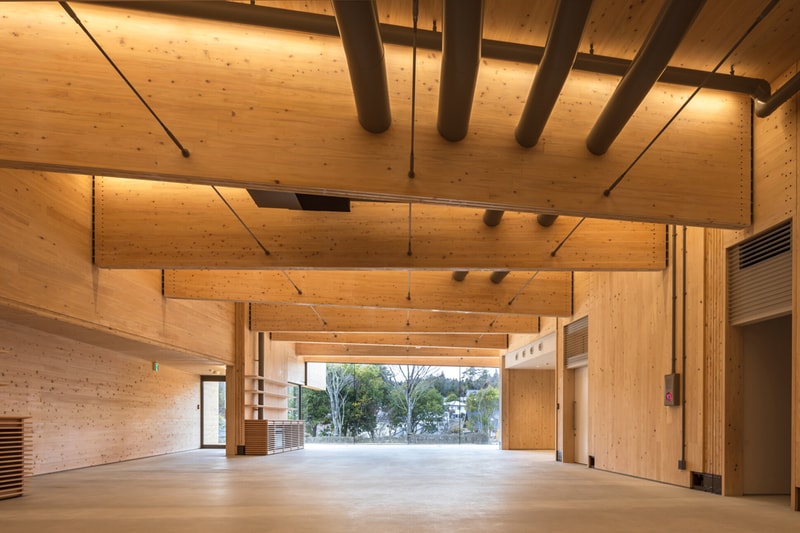 Kengo Kuma Kibi Kogen N SQUARE Co-Working Space Cafe Kibichuo Okayama Prefecture Kengo Kuma & Associates architecture interior design CLT panels 