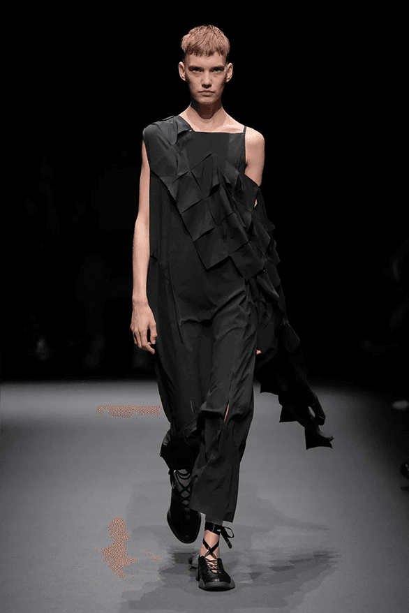 Y3 Spring Summer 2025 Paris Fashion Week menswear womenswear streetwear Adidas sportswear runway show