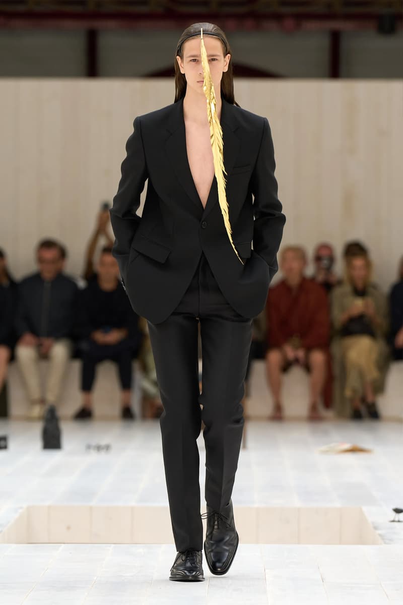 LOEWE SS25 Paris Fashion Week Jonathan Anderson Collection menswear feather radical silhouette opulent lvmh luxury