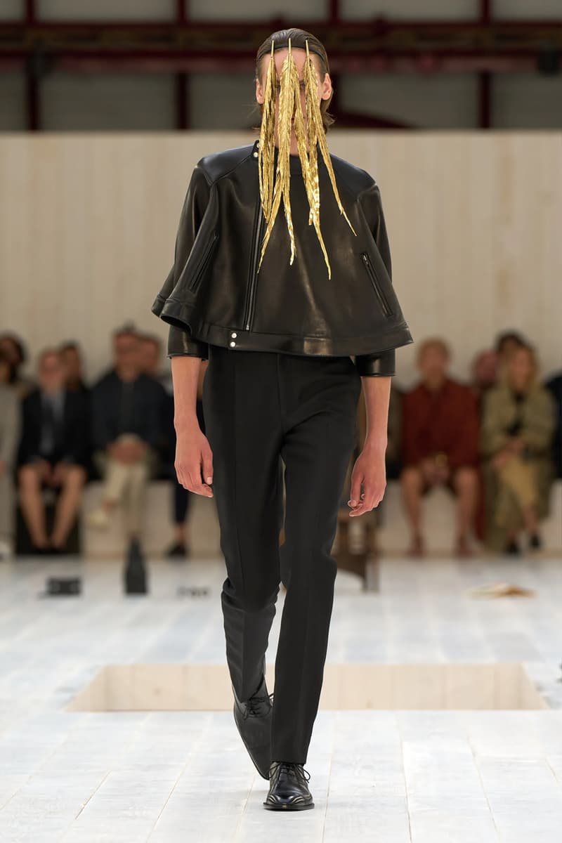 LOEWE SS25 Paris Fashion Week Jonathan Anderson Collection menswear feather radical silhouette opulent lvmh luxury