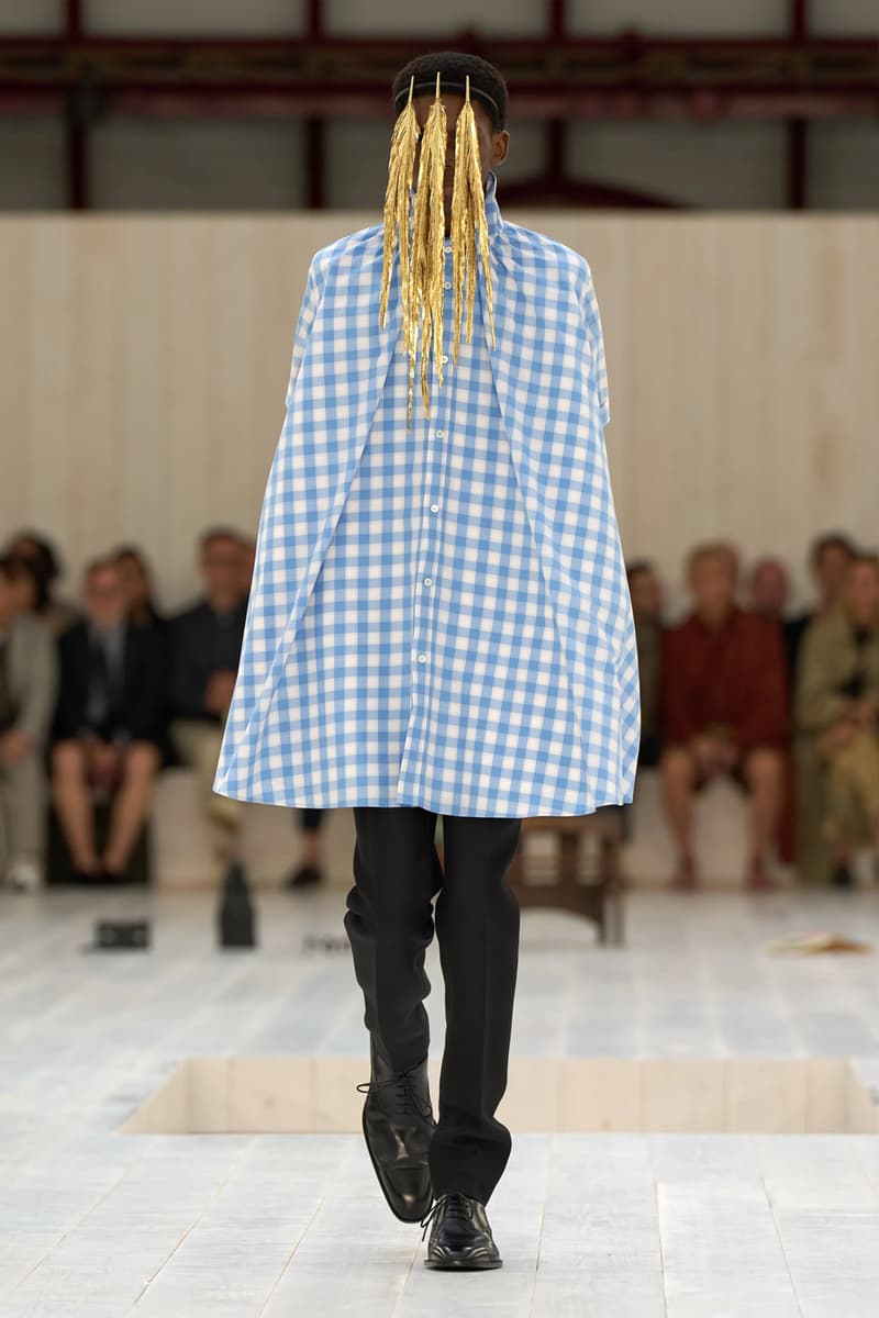 LOEWE SS25 Paris Fashion Week Jonathan Anderson Collection menswear feather radical silhouette opulent lvmh luxury