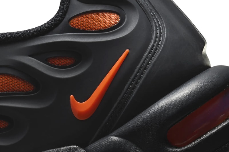 Nike Air Max Plus Drift “Dragon” FD4290-010 Release Info Off Noir Black Dragon Red Hyper Crimson Swoosh logo 