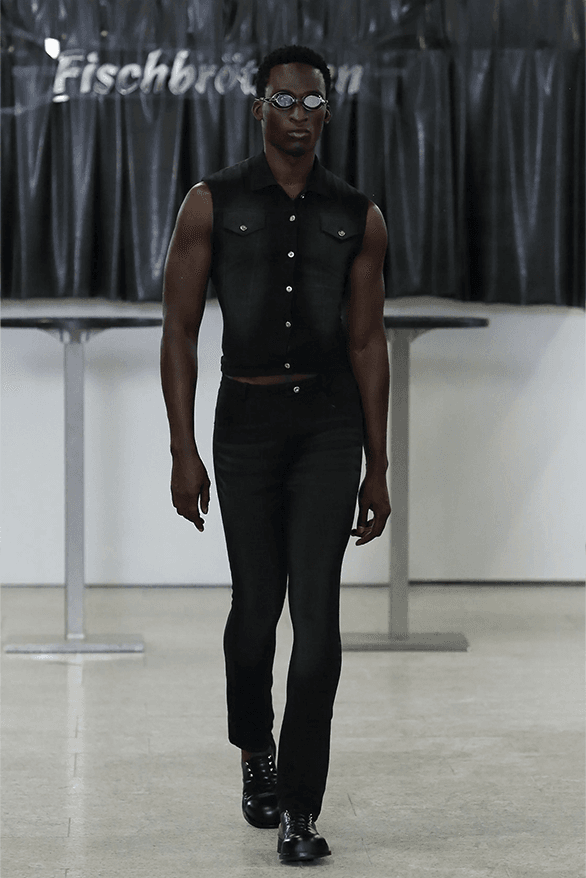 RICHERT BEIL Spring Summer 2025 Berlin Fashion Week menswear runway show