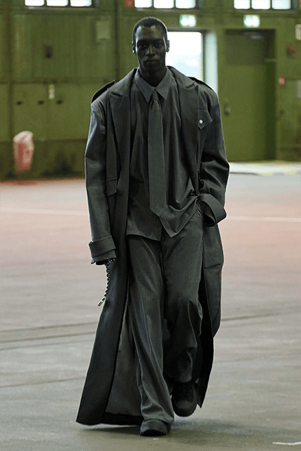 Berlin Fashion Week Spring Summer 2025 runway show menswear womenswear Germany avenir LUEDER Balletshofer HADERLUMP ATELIER Namilia