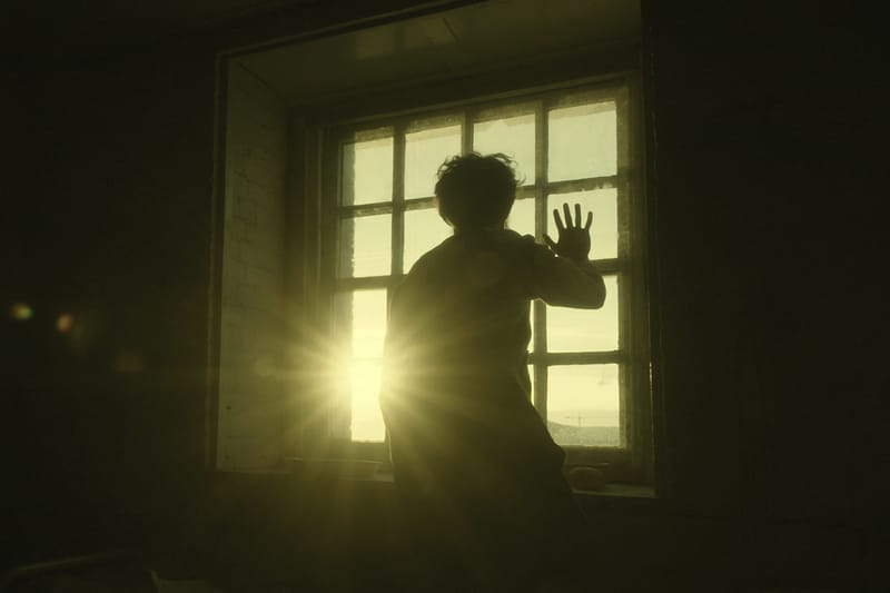 Netflix's 'Unsolved Mysteries, Volume 4' To Highlight Both Unexplained New Cases and Age-Old Serial Killers