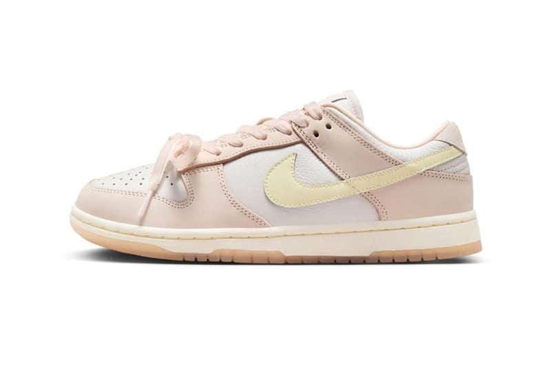 baby pink nike