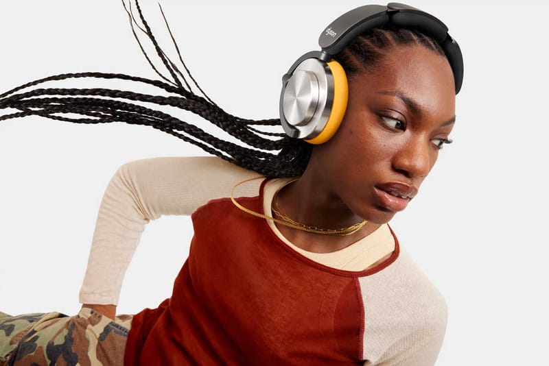 Dyson's New OnTrac™ Headphones Deliver Customisable Comfort and Superior Sound