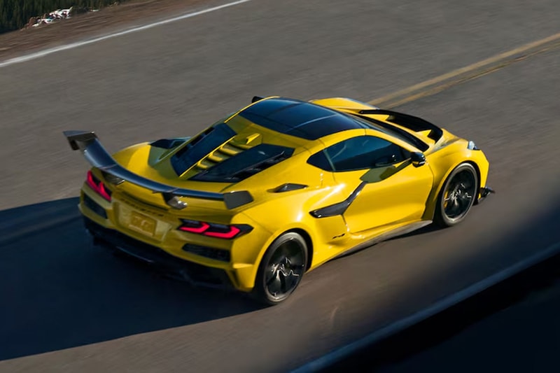 2025 Chevrolet Corvette ZR1 Release Info