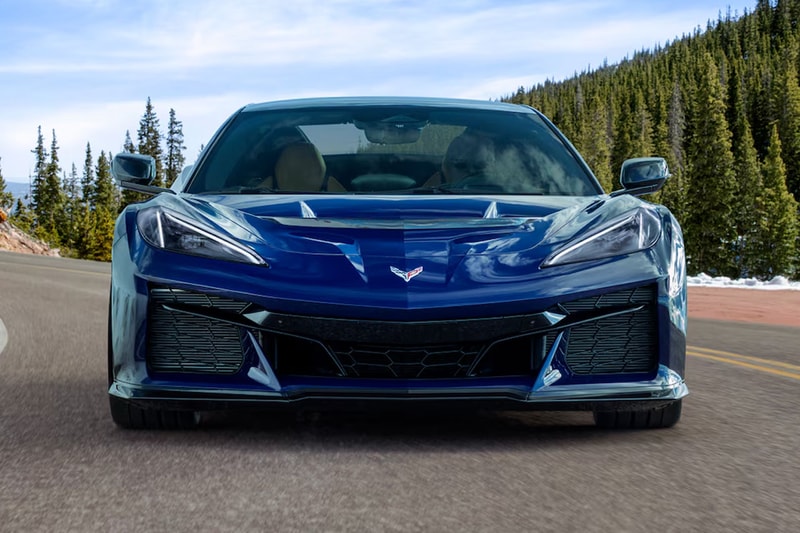 2025 Chevrolet Corvette ZR1 Release Info