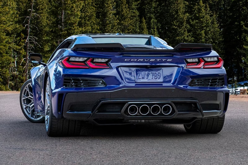2025 Chevrolet Corvette ZR1 Release Info