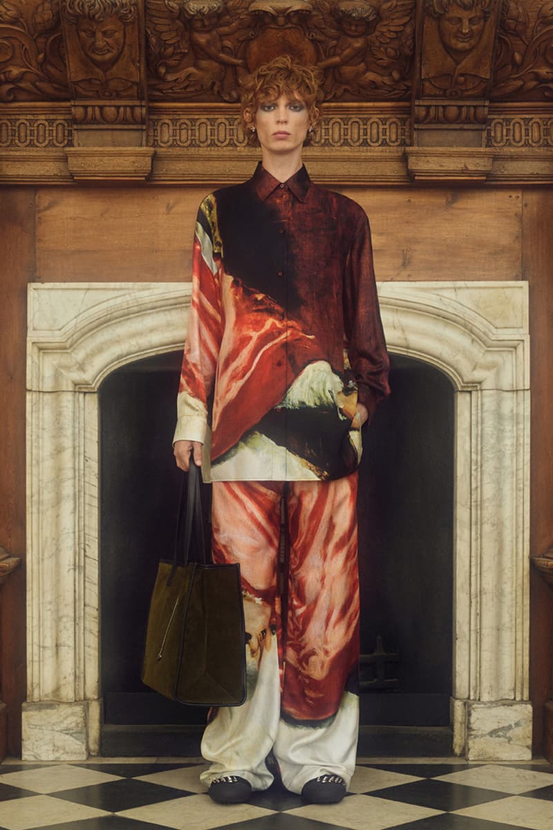 Alexander McQueen Resort 2025 Outfits the Punkish Aristocrat