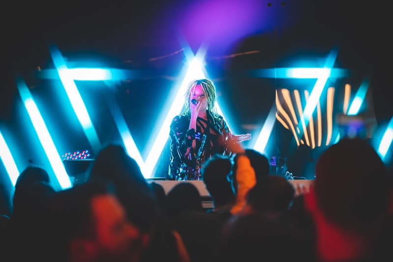 w presents hotels live music series lobby djs music electronic lp giobbi algarve Portugal budapest edinburgh global tour luxury travel