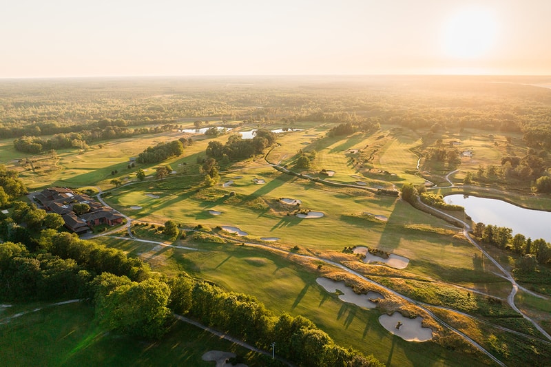 cabot bordeaux france golf du medoc bill coore rod whitman