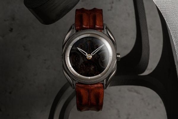 Holthinrichs ORNAMENT NOUVEAU HW-M02 First In-House Dutch Movement Info Eclipse Dial