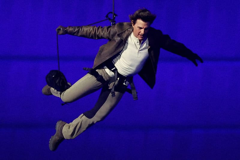 Tom Cruise Transports the Olympic Flag From Paris to Los Angeles in New Stunt