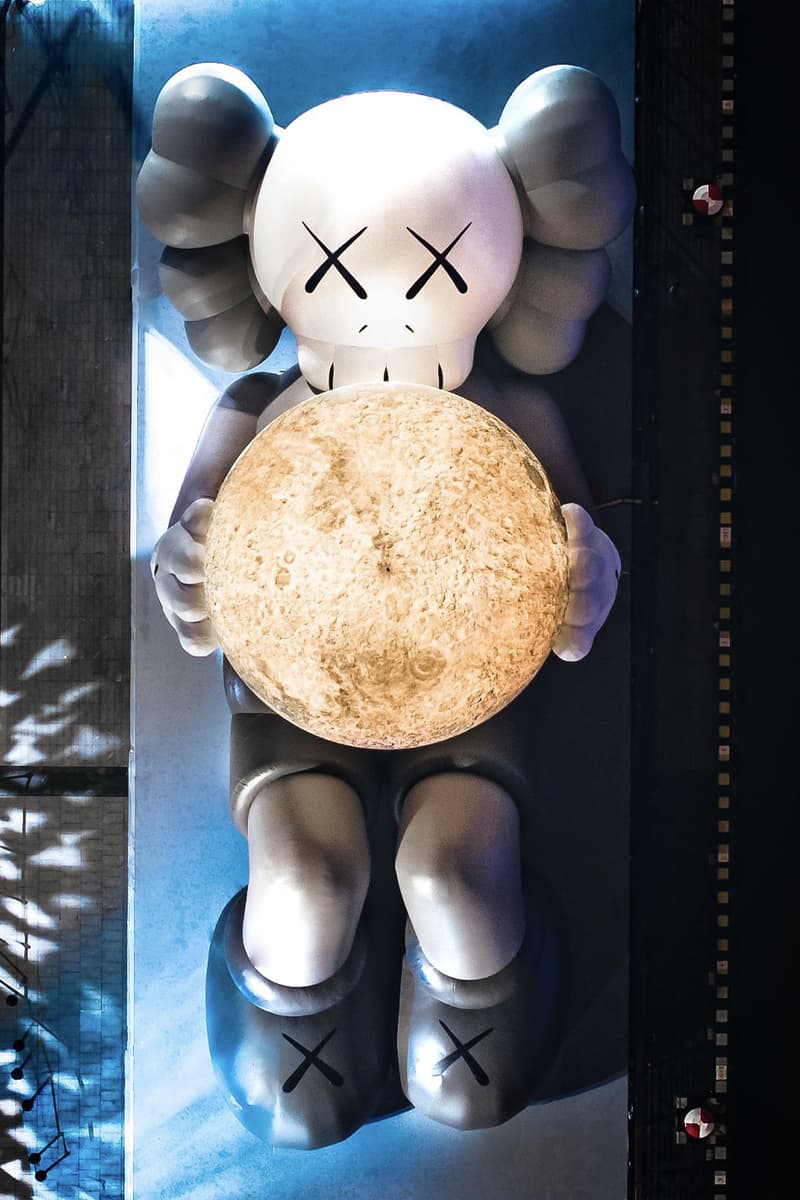 KAWS:HOLIDAY 11th Stop Art Teaser AllRightsReserved