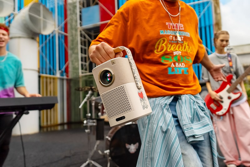Yaber Projector Keith Haring T2 Special Edition 
