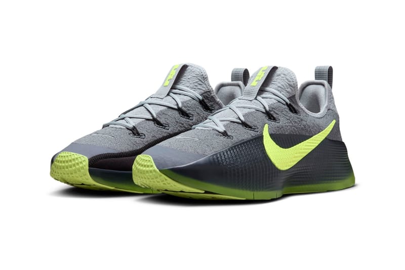 lebron gym shoes