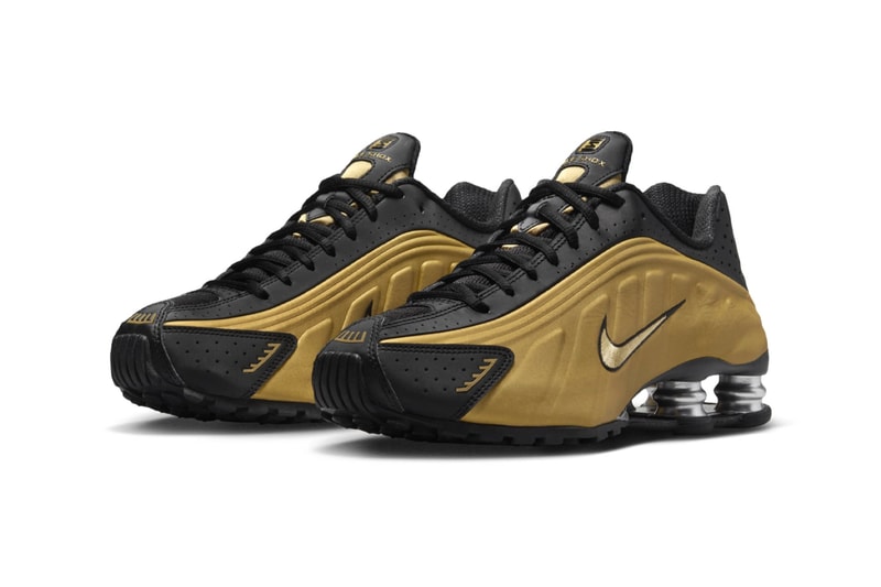 Official Look at the Nike Shox R4 "Black/Metallic Gold" AR3565-005 Black/Metallic Gold-Metallic Silver release info futuristic shoe swoosh