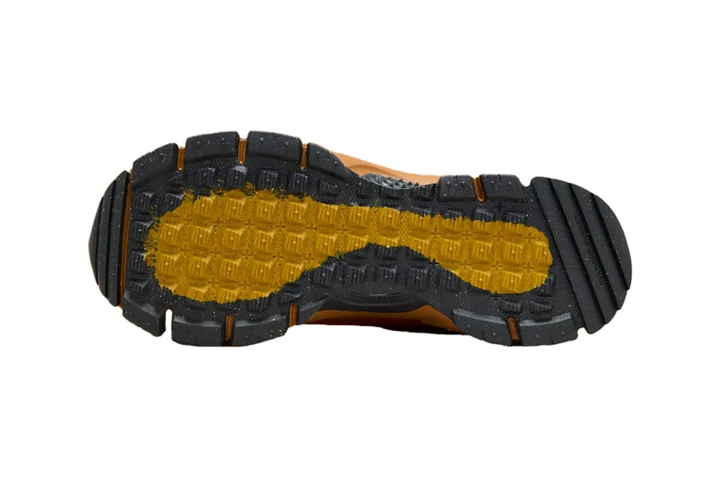 Nike Zoom Vomero 5 Roam “Flax/Khaki/Anthracite/University Gold” HQ2181-200