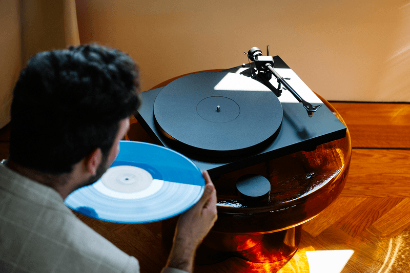 Pro-Ject Latest Turntable, Debut EVO 2, is Available in 10 Different Colors Sony Bluetooth