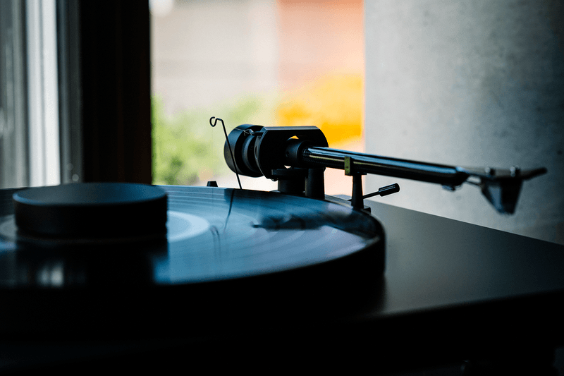 Pro-Ject Latest Turntable, Debut EVO 2, is Available in 10 Different Colors Sony Bluetooth