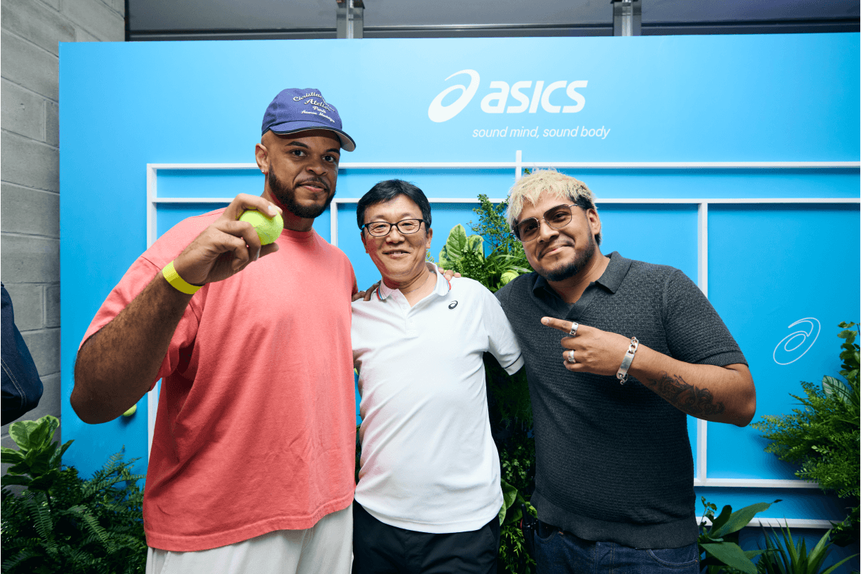 ASICS new york apparel collection Novak Djokovic taylor fritz Caroline Dolehide Eva Lys Jasmine Paolini Harriet Dart New York Collection Sound Body sound mind tennis shoe tennis shirt 41 division Olympic-gold medalist us open