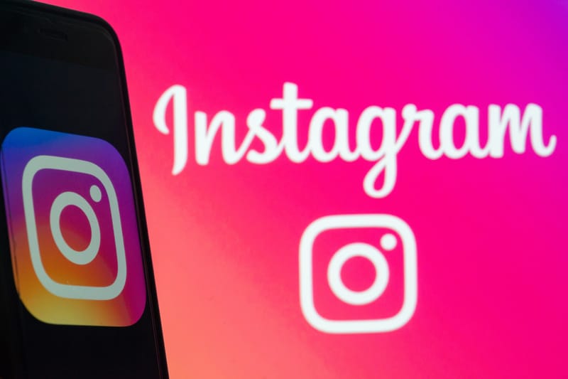 Пользователи Instagram теперь могут публично комментировать истории