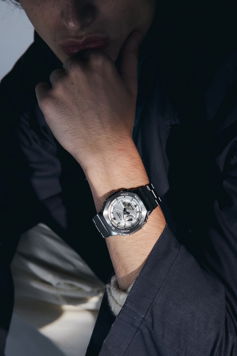 G-SHOCK Metal-Clad Stainless Steel GM-2110 Watches GM-2110D-2B GM-2110D-2A GM-2110D-3A GM-2110D-4A 