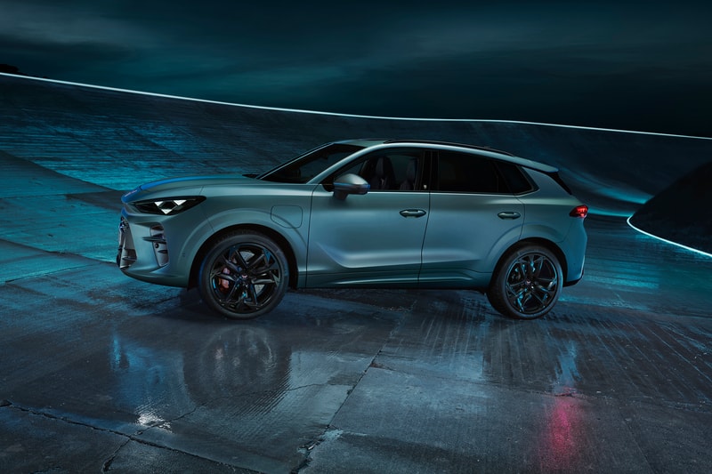CUPRA Terramar America's Cup Edition Sports SUV porsche macan cayenne ferrari purosangue