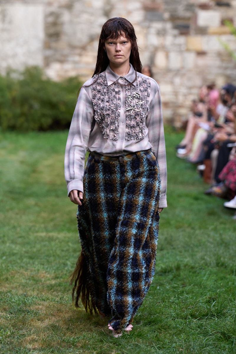 Collina Strada SS25 Reminds Us – Now, More than Ever - To Touch Grass runway collection nyfw new york fashion week collection release mara hoffman green lady earth sustainability hillary taymour interview