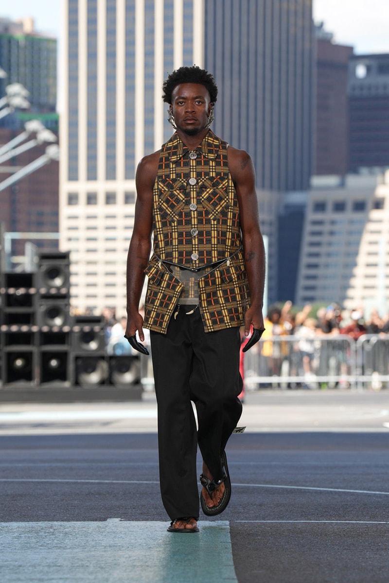 Off-White™ Spring/Summer 2025 Collection New York Fashion Week SS25 Runway