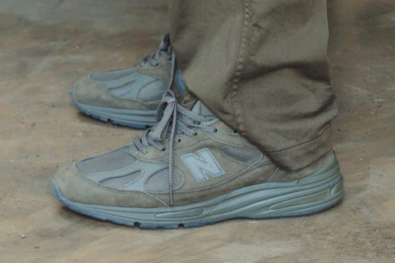 Stone Island and New Balance Officially Unveil the 991v2 "Ghost" Collection