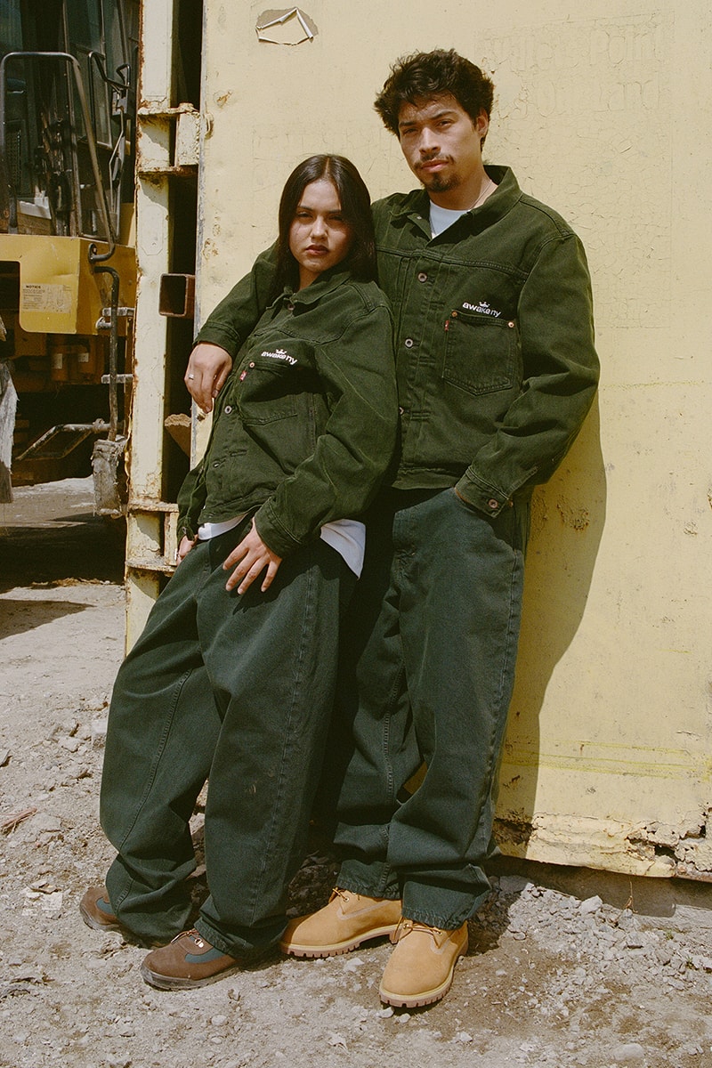 Awake NY Drops Latest Fall 2024 Levi's Capsule Collection collaboration overdye super baggy overdye type 1 trucker jacket contrast stitch jort t-shirt