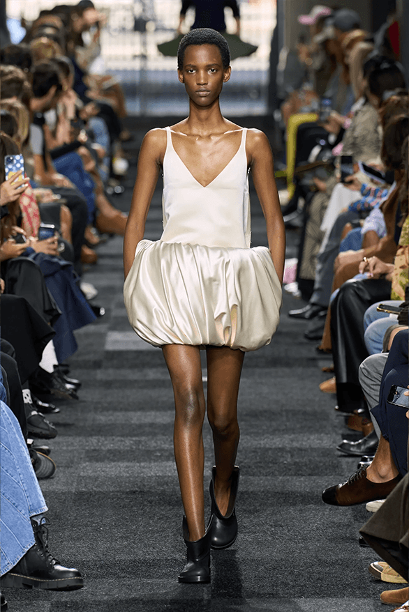 JW Anderson Spring Summer 2025 London Fashion Week menswear womenswear runway jonathan anderson