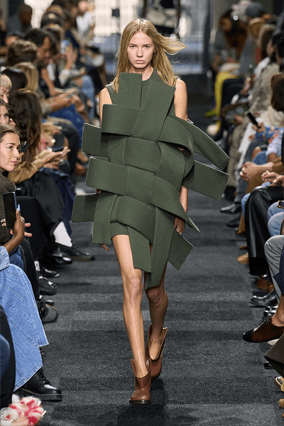 JW Anderson Spring Summer 2025 London Fashion Week menswear womenswear runway jonathan anderson