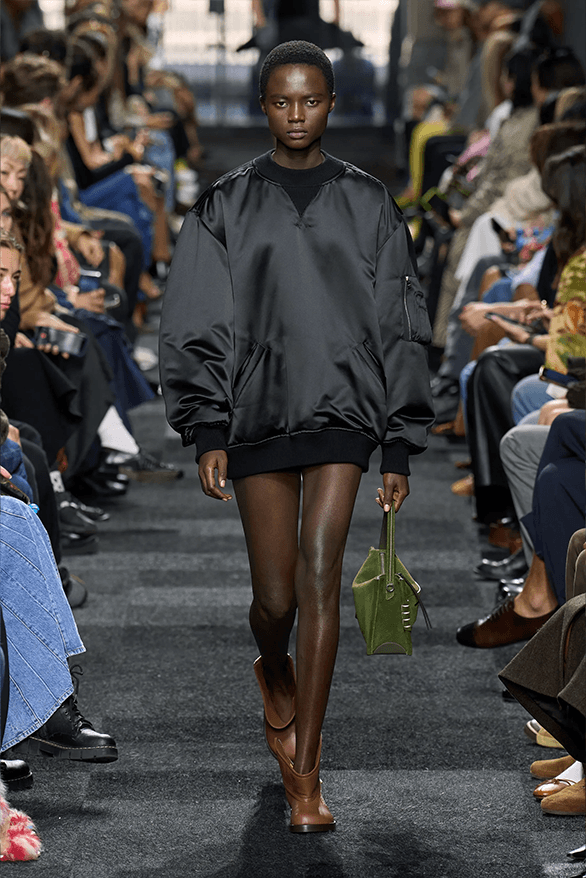 JW Anderson Spring Summer 2025 London Fashion Week menswear womenswear runway jonathan anderson