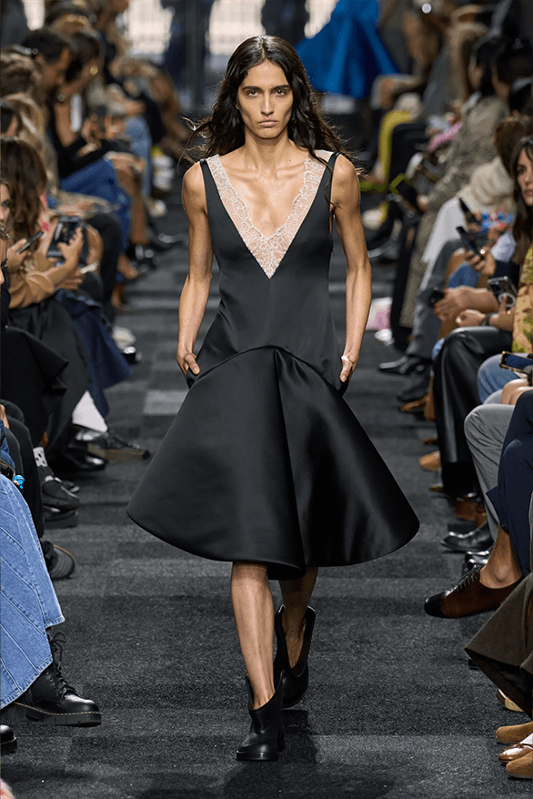 JW Anderson Spring Summer 2025 London Fashion Week menswear womenswear runway jonathan anderson