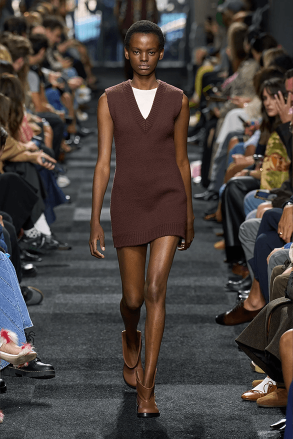 JW Anderson Spring Summer 2025 London Fashion Week menswear womenswear runway jonathan anderson