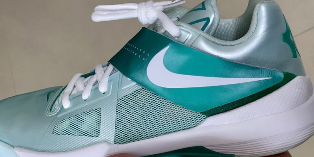 Official Images of This Year's Nike KD 4 "Easter"