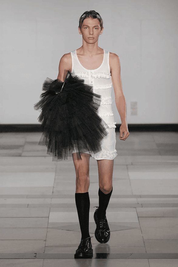 Simone Rocha Spring Summer 2025 London Fashion Week menswear womenswear runway