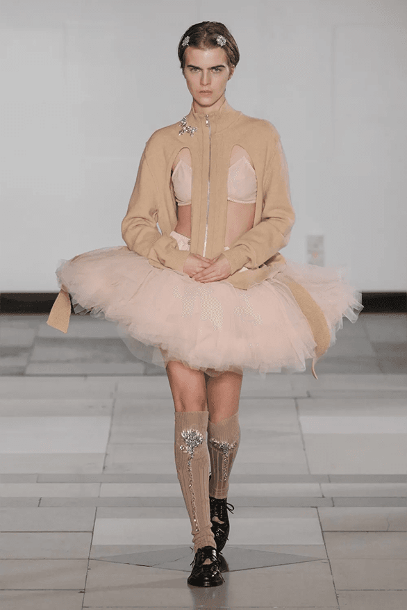 Simone Rocha Spring Summer 2025 London Fashion Week menswear womenswear runway