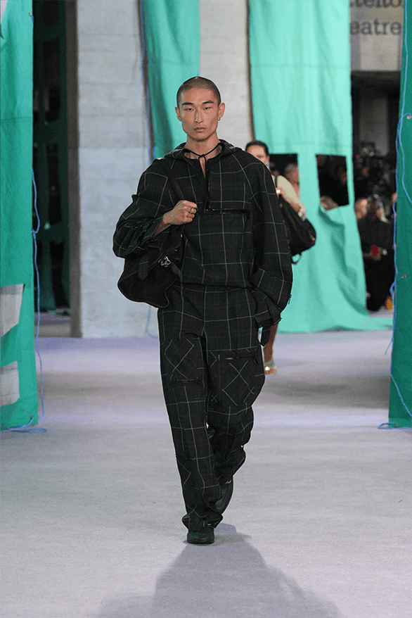 Burberry Spring Summer 2025 London Fashion Week menswear womenswear runway daniel lee