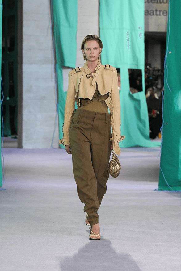 Burberry Spring Summer 2025 London Fashion Week menswear womenswear runway daniel lee