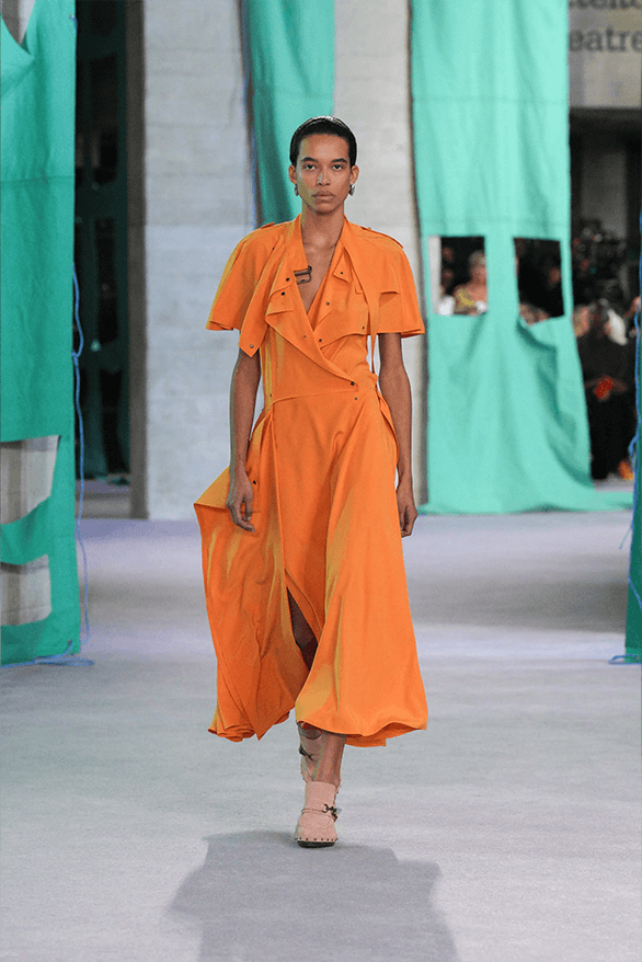 Burberry Spring Summer 2025 London Fashion Week menswear womenswear runway daniel lee