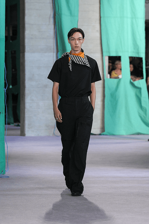 Burberry Spring Summer 2025 London Fashion Week menswear womenswear runway daniel lee