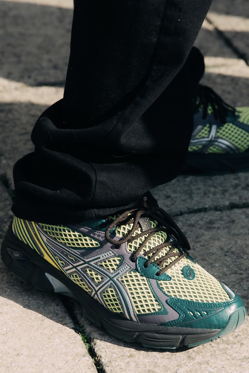 Best Footwear Trends at London Fashion Week SS25 supreme nike adidas wales bonner air jordan ambush new balance asics kiko kostadinov cecilie bahnsen miu miu nike air max sunder