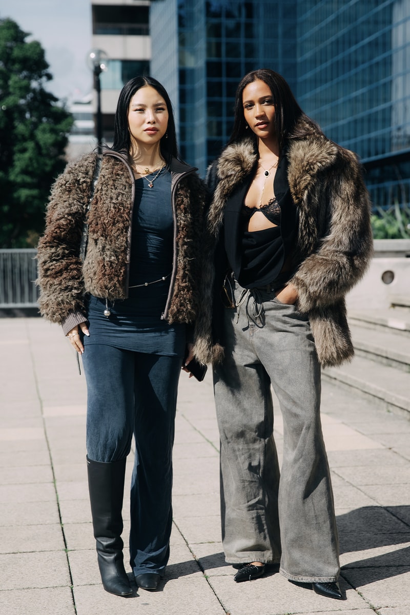 London Fashion Week Street Style SS25 mains simone rocha crocs burberry jw anderson