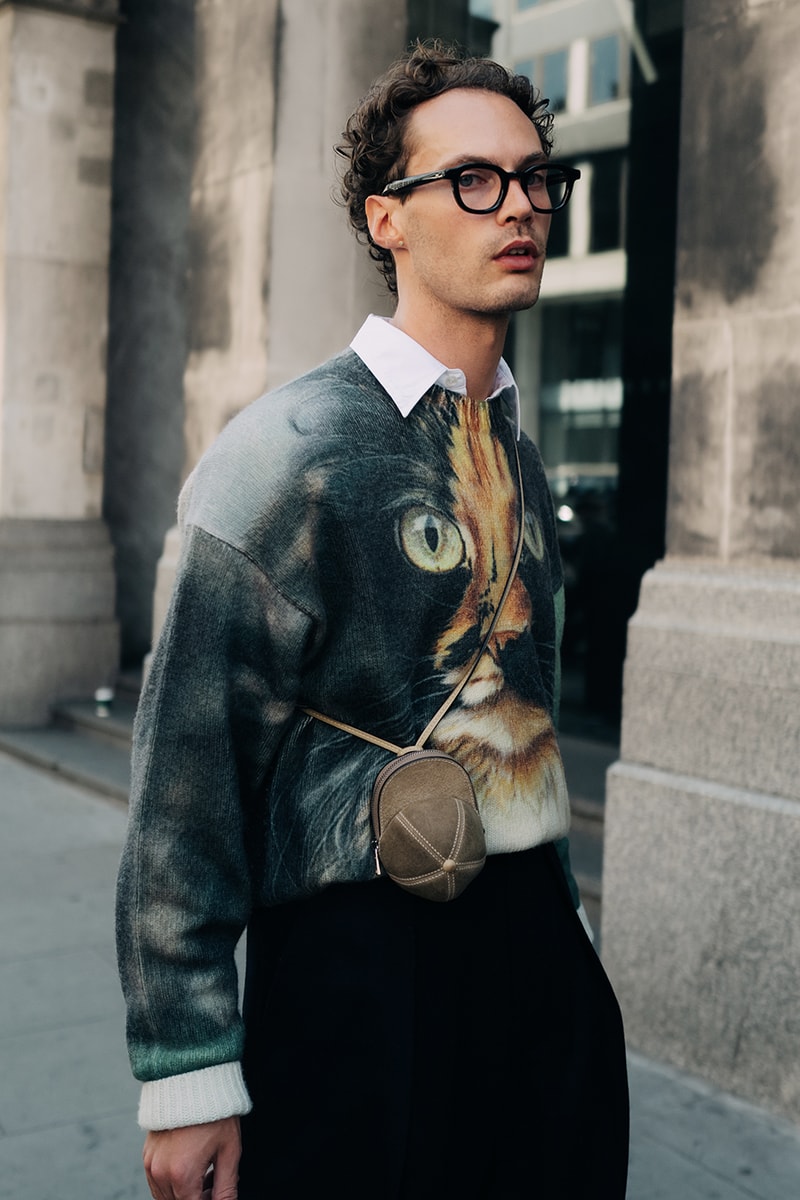 London Fashion Week Street Style SS25 mains simone rocha crocs burberry jw anderson
