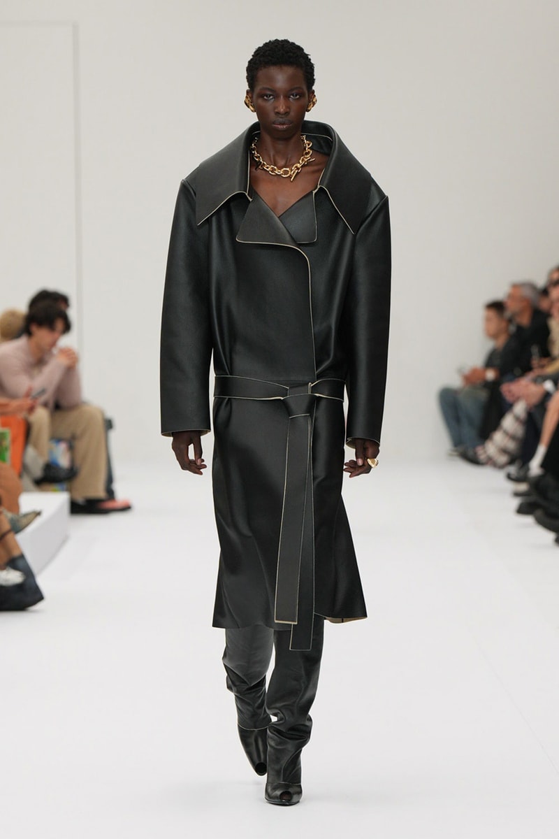 Acne Studios SS25 Paris Fashion Week Runway Show presentation spring summer 2025